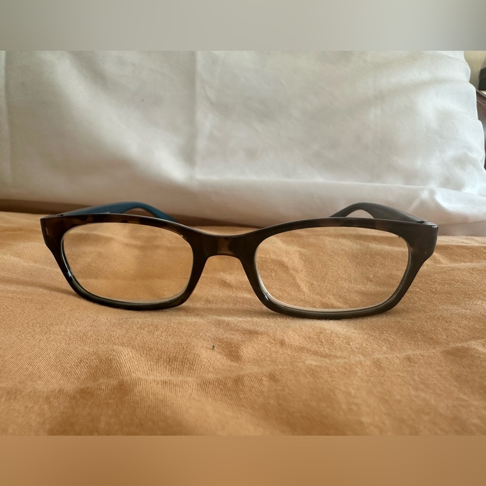 Stylish Brown Rectangular Glasses